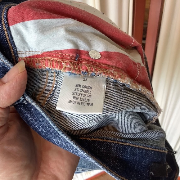 Harper Women’s American Flag Jean Shorts Distressed Size 28 - Picture 6 of 7